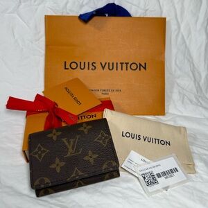 LOUIS VUITTON ENVELOPE CARD HOLDER, NWT, BOX, PAPERWORK PURCHASED FROM LV DIRECT